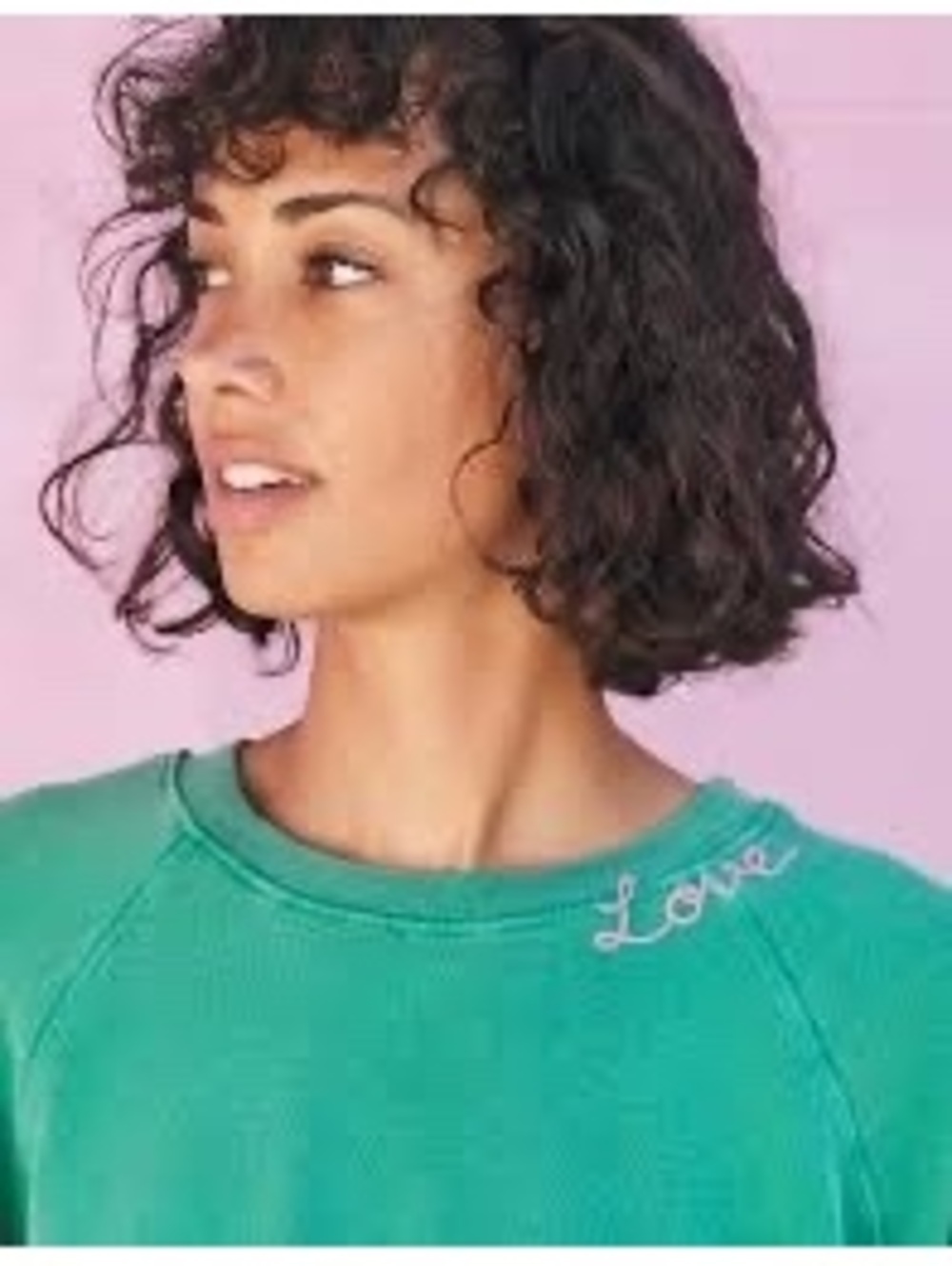 Sundry "Love" Embroidered Sweatshirt Size L 💚